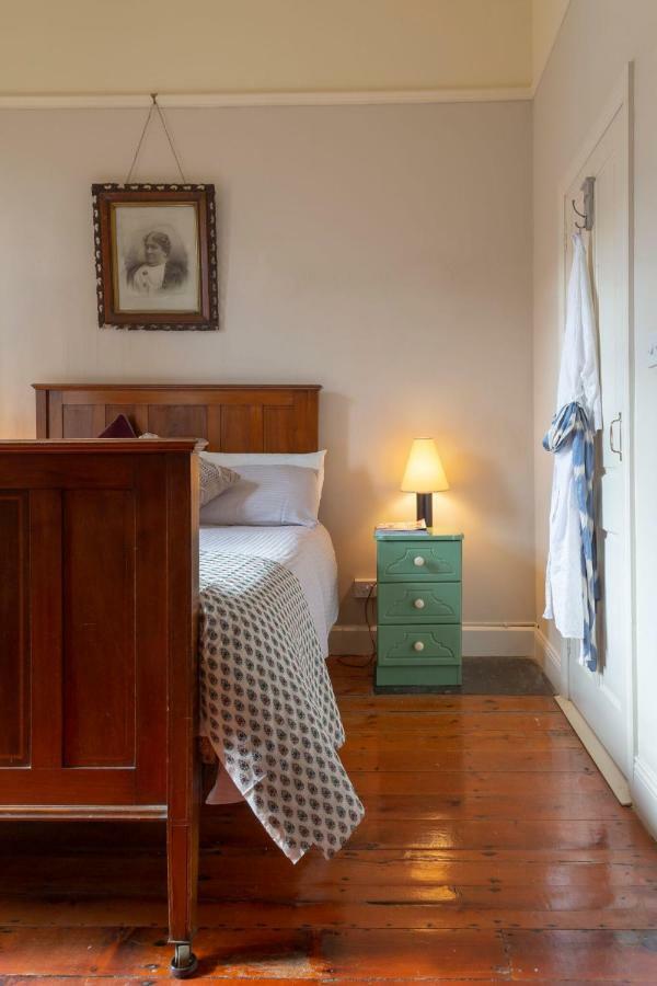 The Old Monastery Guesthouse Cahersiveen Exteriér fotografie