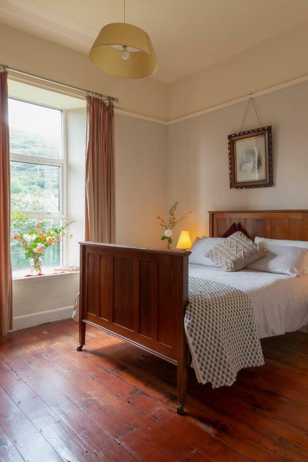 The Old Monastery Guesthouse Cahersiveen Exteriér fotografie